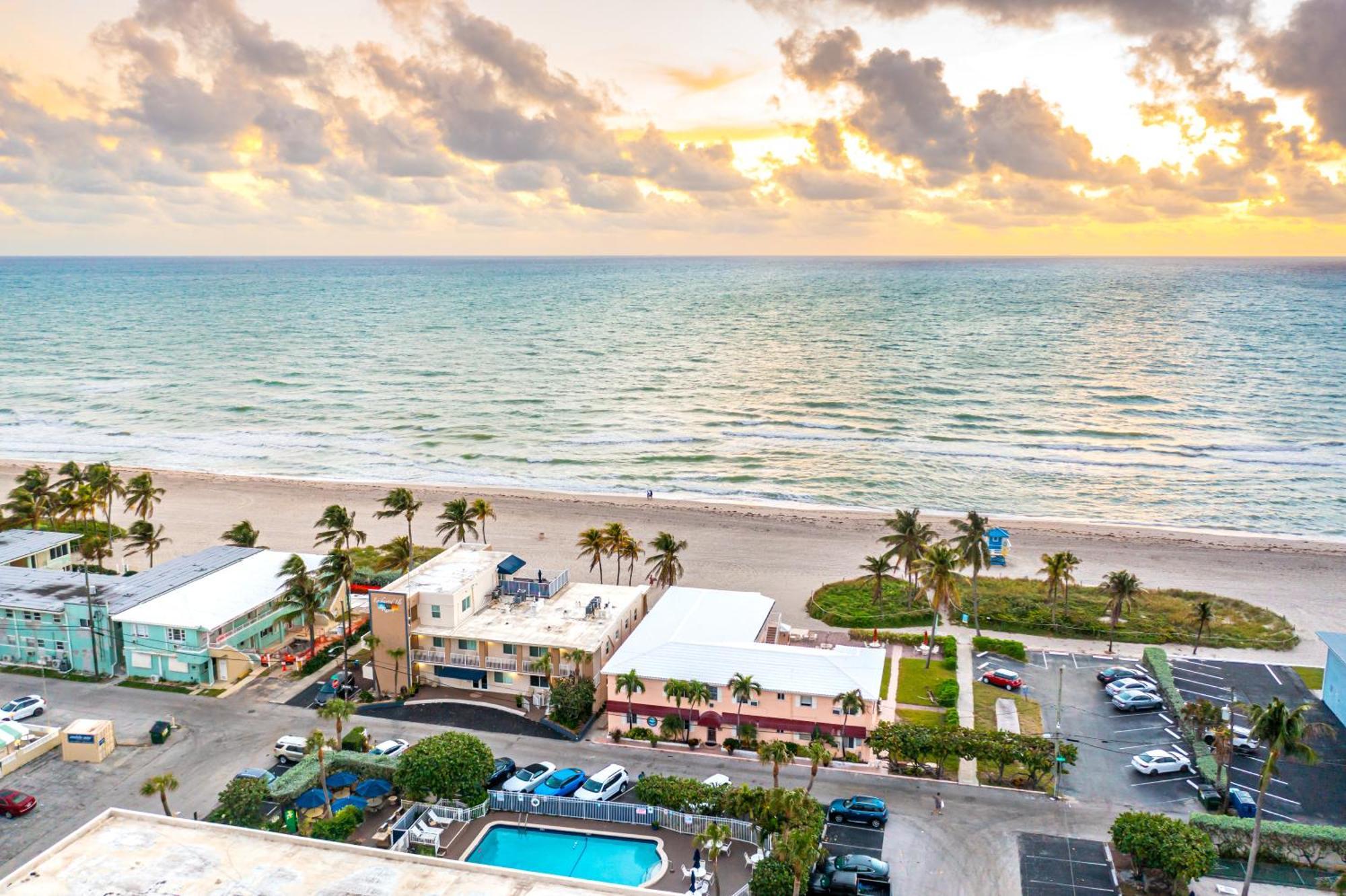 Enchanted Isle Hollywood Beach Resort Exteriör bild
